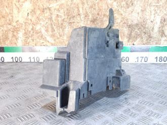 Корпус блока предохранителей Peugeot 406 1995-1999