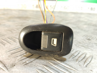 Кнопка стеклоподъемника Peugeot 406 1999-2004