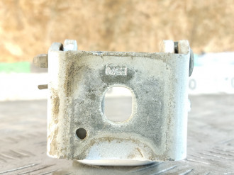 Петля двери передней правой верхняя Peugeot 3008 2010-2016