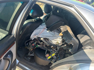 В разборе Peugeot 406 1999-2004