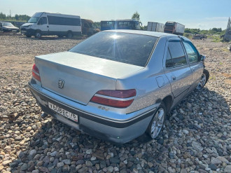 В разборе Peugeot 406 1999-2004