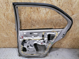 Дверь задняя правая Rover 400 1995 2000