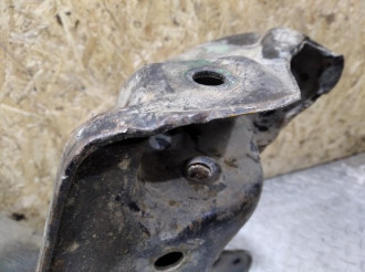 Балка подмоторная Rover 400 1995 2000