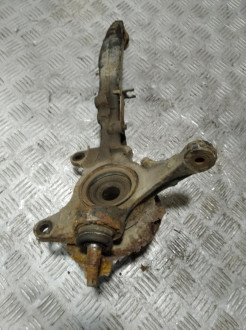 Кулак поворотный передний правый Rover 400 1995 2000