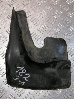 Брызговик левый задний Renault Logan 2005 2014