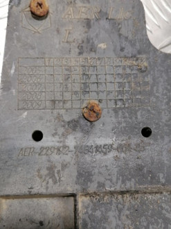 Брызговик левый задний Renault Logan 2005 2014