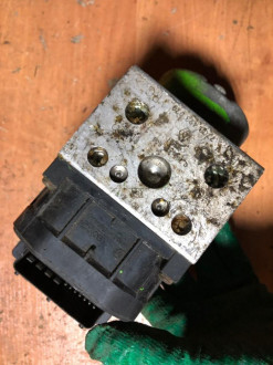 Блок abs насос Renault Scenic 1996 1999