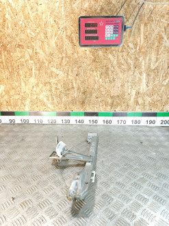 Стеклоподъемник задний правый Renault Clio 3 2005 2012