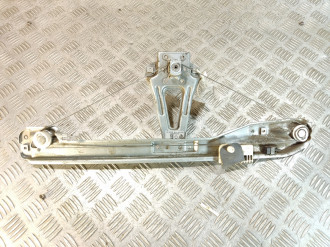 Стеклоподъемник задний правый Renault Clio 3 2005 2012