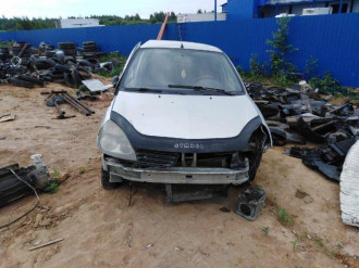 В разборе Renault Symbol 1998 2008