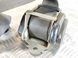 Ремень безопасности задний правый Renault Megane 2003 2009