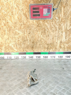 Кронштейн Renault Megane 2003 2009