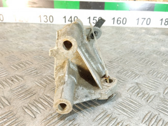 Кронштейн Renault Megane 2003 2009