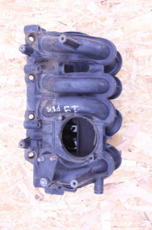 Коллектор впускной Renault R19 1992 2002
