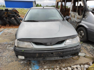 В разборе Renault Laguna 1994 1998