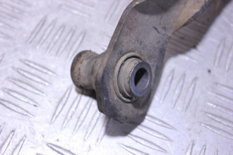 Кронштейн передней балки Renault Scenic 2003 2009