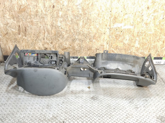 Торпедо Renault Laguna 1994 1998