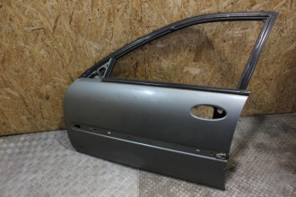 Дверь передняя левая Renault Laguna 1994 1998