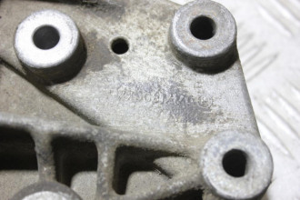 Опора кпп Renault Laguna 1994 1998