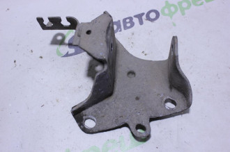 Кронштейн Renault Megane 2003 2009