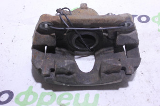 Суппорт передний левый Renault Scenic 2003 2009