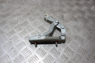 Петля багажника правая Renault Laguna 1994 1998