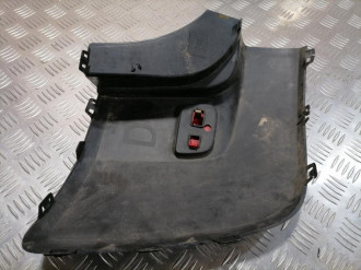 Молдинг бампера заднего правый Renault Scenic 2003 2009