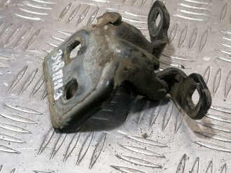 Петля двери задней правой нижняя Renault Logan 2005 2014