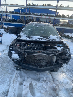 В разборе Renault Fluence 2010 2017