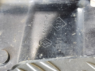 Петля капота правая Renault Scenic 2003 2009