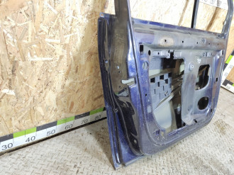 Дверь передняя левая Renault Scenic 2003 2009