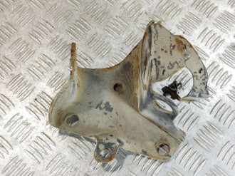 Кронштейн задней балки Renault Scenic 2003 2009