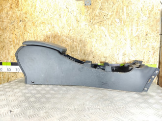 Подлокотник Renault Laguna 2008-2015