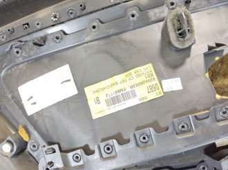 Обшивка двери задней правой Renault Laguna 2008-2015