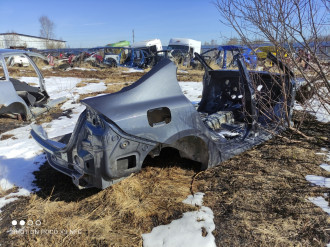 Порог со стойкой правой Renault Laguna 2008-2015
