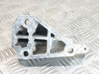 Кронштейн двигателя Renault R19 1992 2002