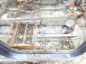 Порог со стойкой правой Renault Scenic 2003 2009