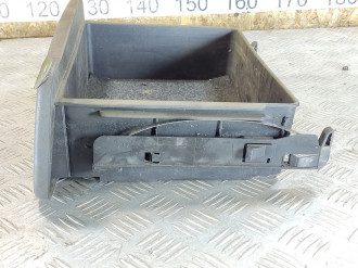 Бардачок Renault Scenic 2003 2009