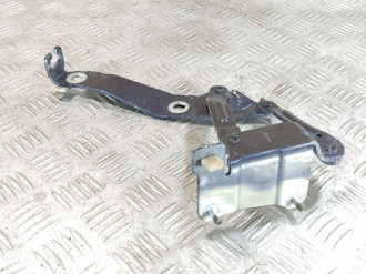 Петля капота правая Renault Scenic 2003 2009