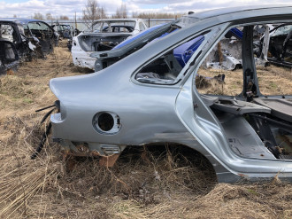 Крыло заднее правое Renault Laguna 1994 1998