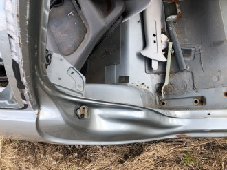Крыло заднее правое Renault Laguna 1994 1998