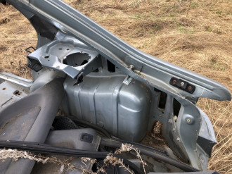 Крыло заднее правое Renault Laguna 1994 1998