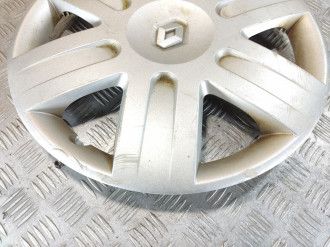 Колпак колеса Renault Scenic 2003 2009