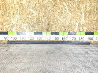 Молдинг двери передней левой Renault Logan 2005 2014