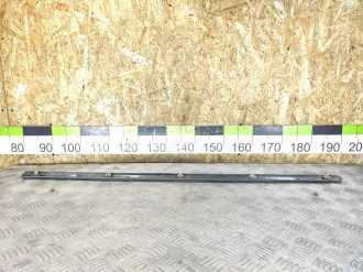 Молдинг двери передней левой Renault Logan 2005 2014