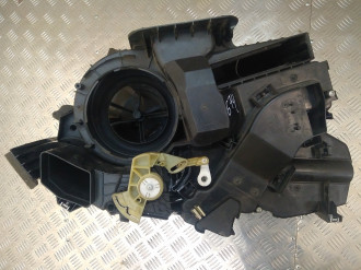 Корпус отопителя Renault Sandero 2009 2014
