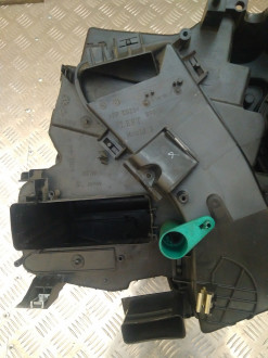 Корпус отопителя Renault Sandero 2009 2014