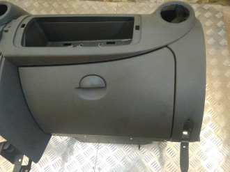 Торпедо Renault Sandero 2009 2014