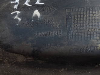 Брызговик левый задний Renault Logan 2005 2014