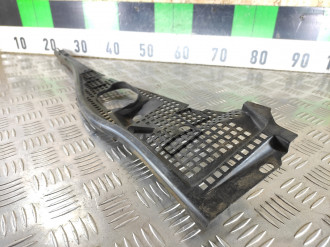 Жабо Renault Logan 2005 2014